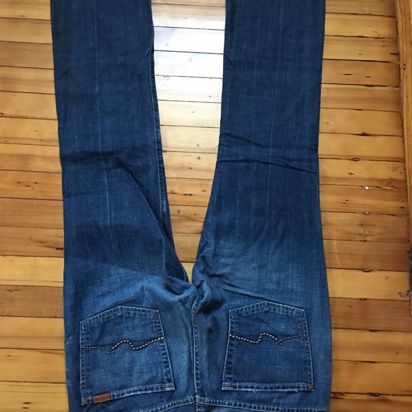 Gently used 7 For All Mankind studded jeans 31 - Picture 4 of 5